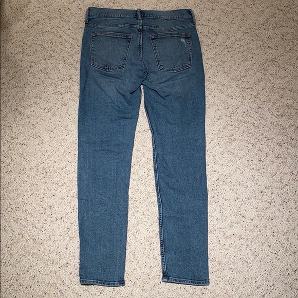 Old Navy Slim Fit Jeans - Picture 2 of 3